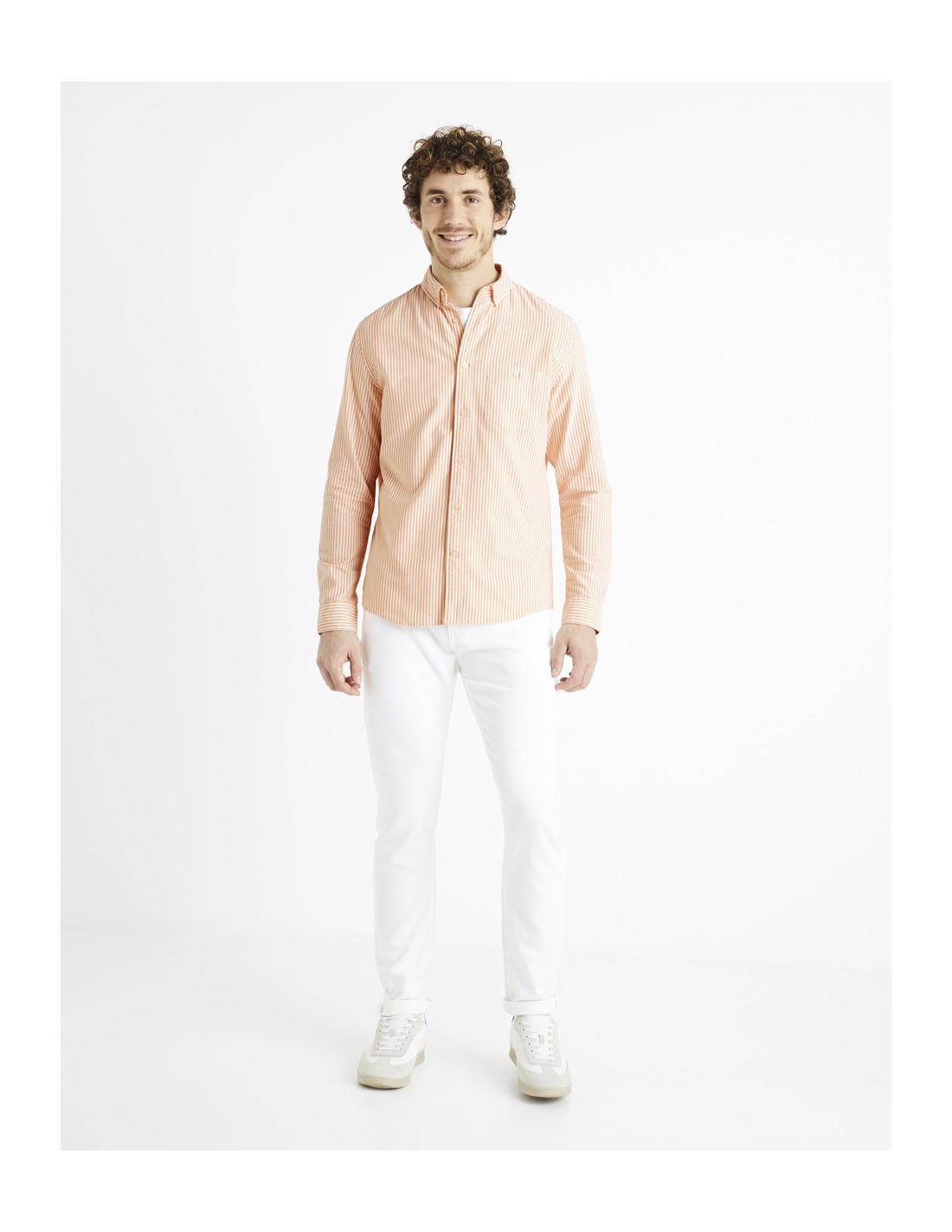 Chemise regular à rayures 100% coton... Chemise regular à rayures 100% coton...